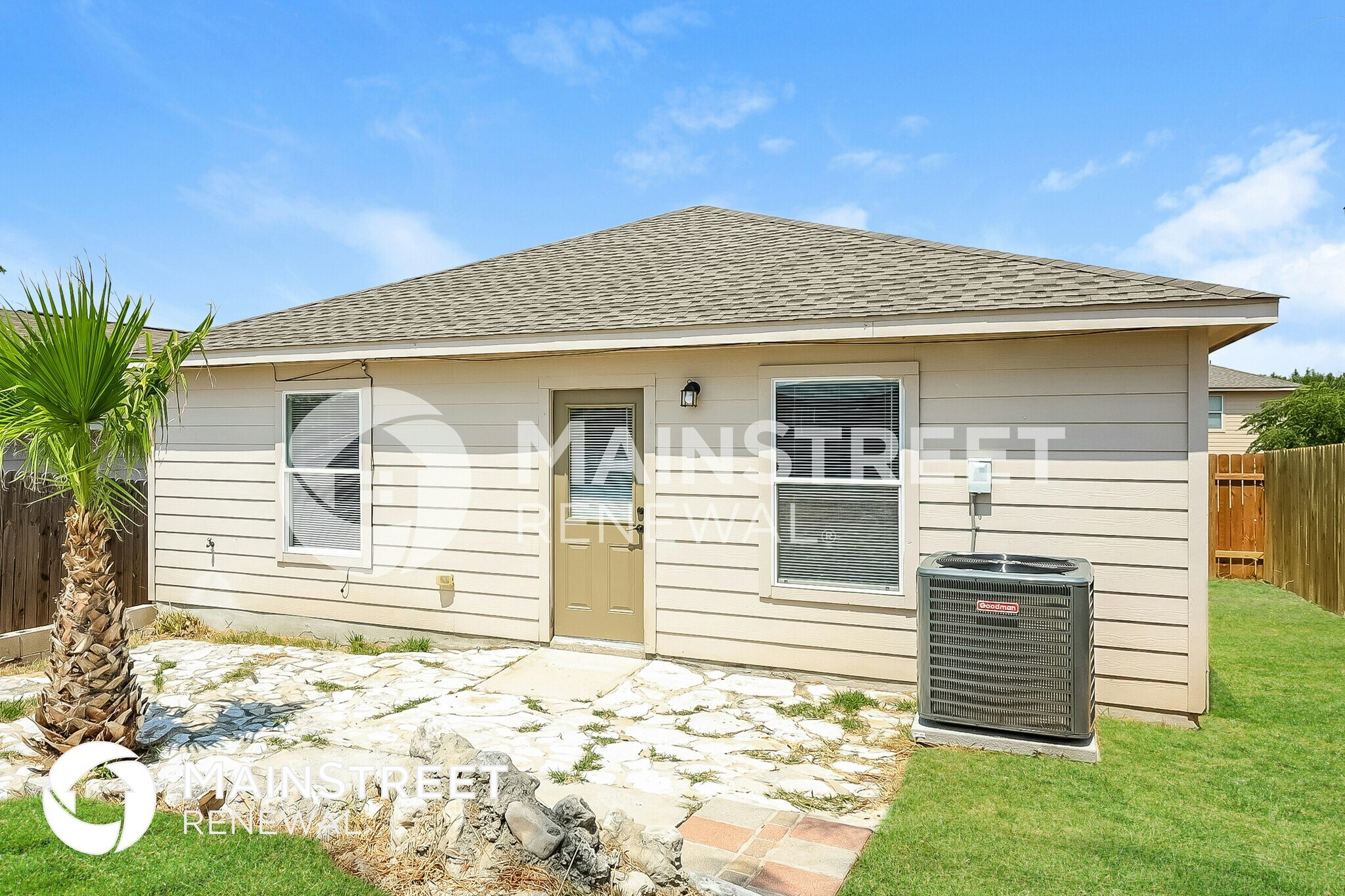 Building Photo - 11254 Country Canyon