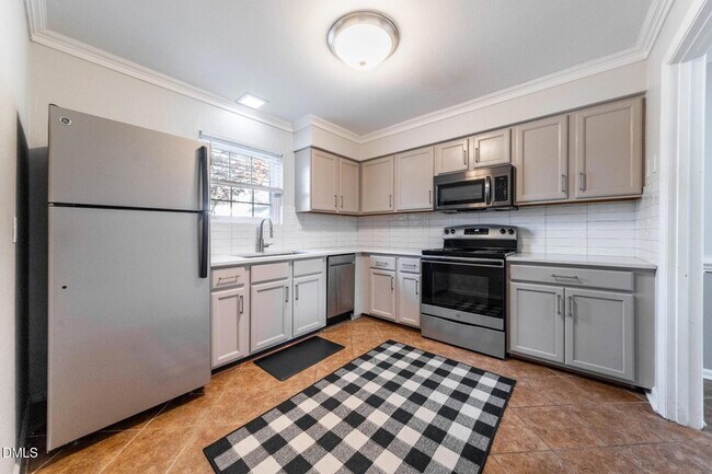 Building Photo - 6553 New Market Way