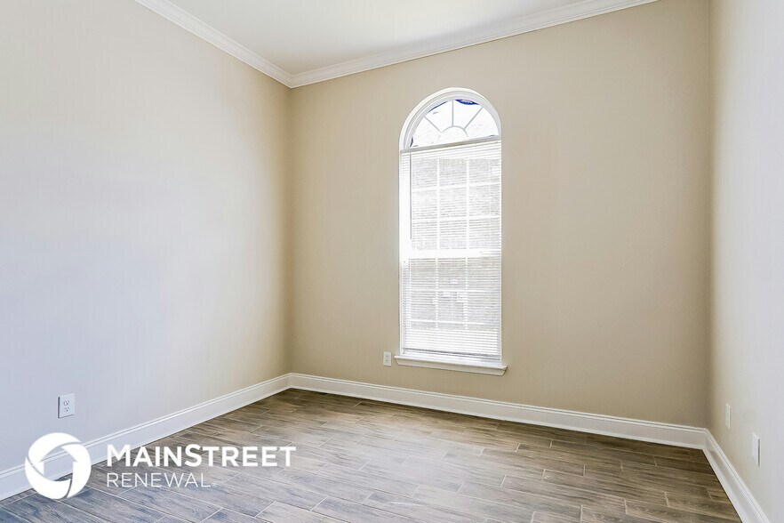 Building Photo - 1304 Riverford Cir