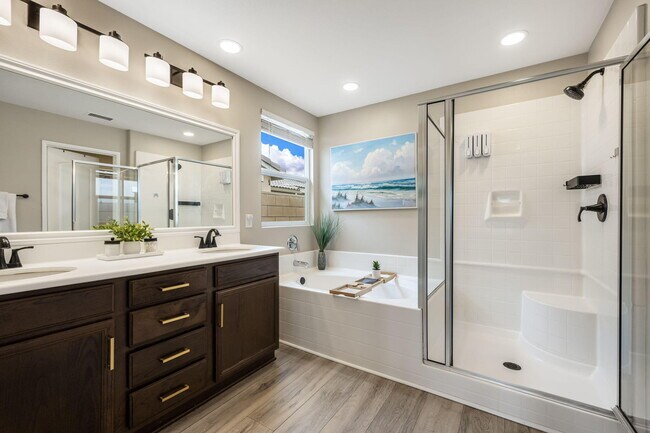 Building Photo - 84131 Azzura Way