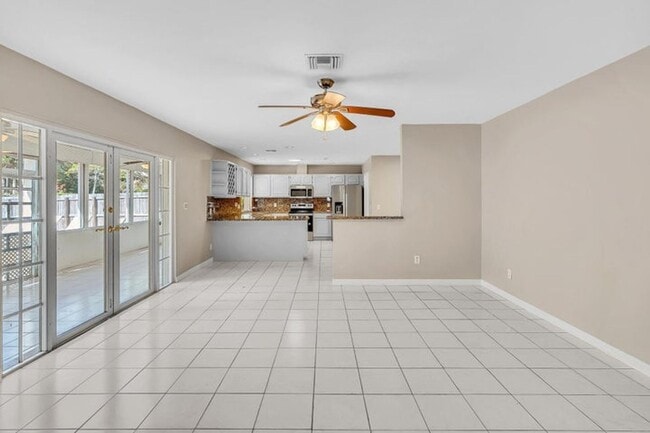 Building Photo - 6144 Royal Lytham Dr