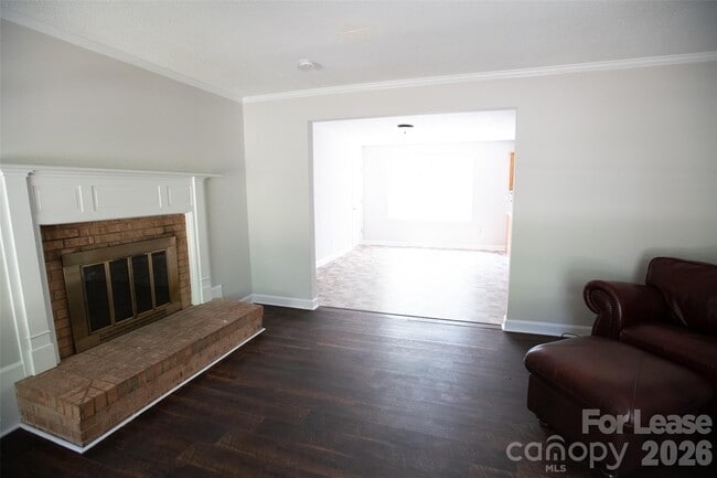 Building Photo - 9100 Nash Ave