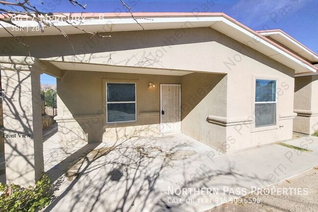 Primary Photo - Hidden Gem - 3 Bedroom Duplex Near Sunrise...