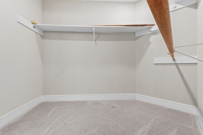 Building Photo - 16026 Beechnut St