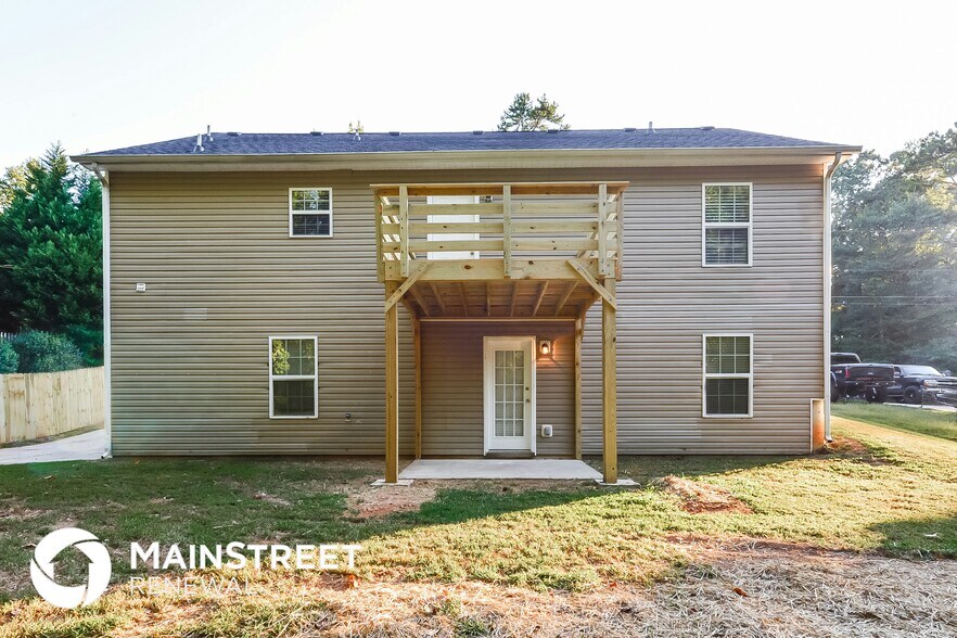 Building Photo - 3068 Brook Ln