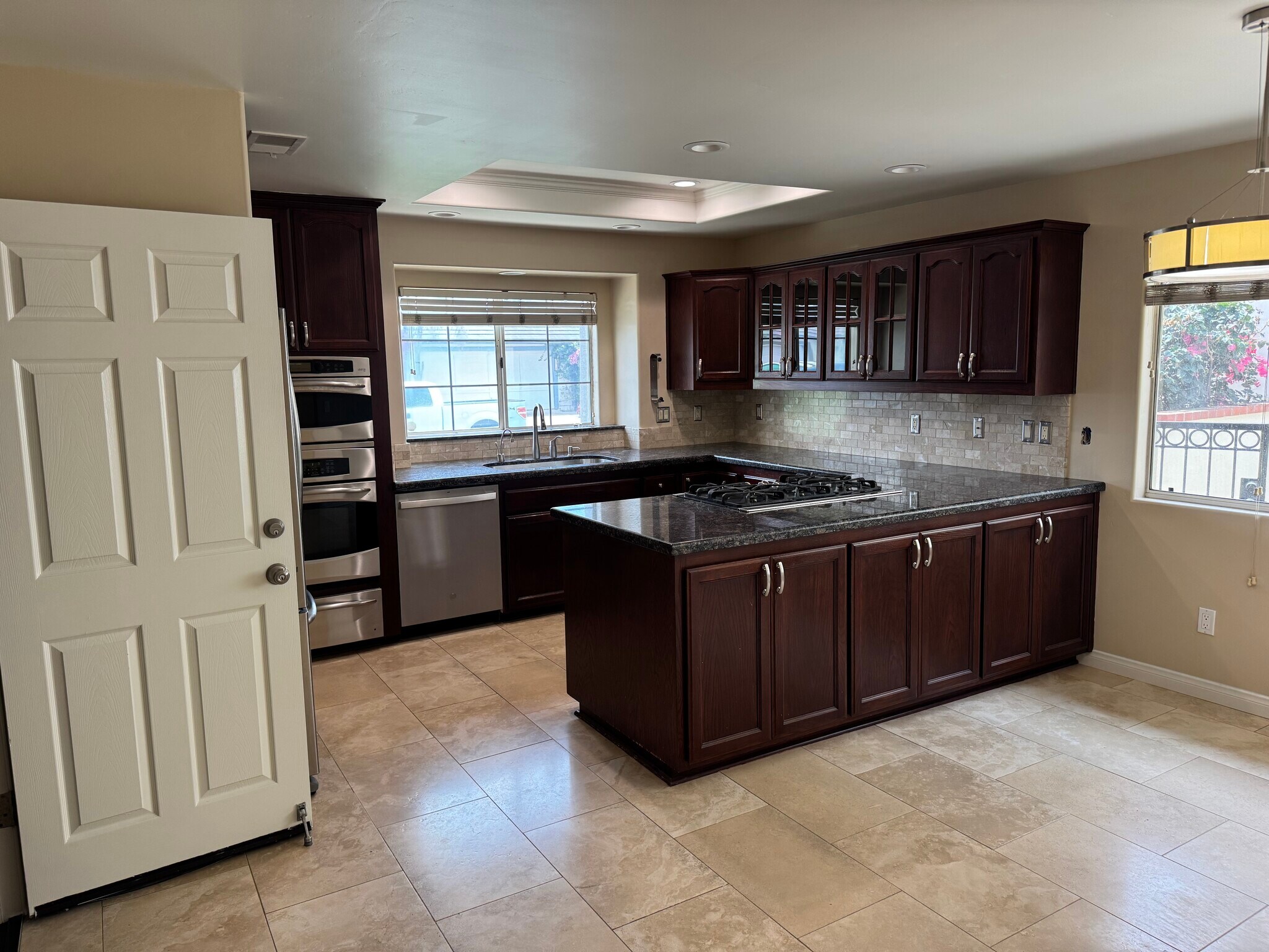 Building Photo - 1232 Saint Helene Ct