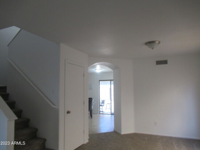 Building Photo - 16240 W Moreland St