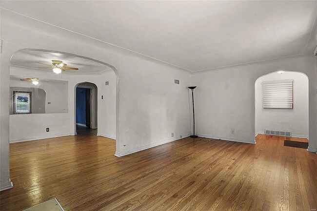 View of Living room and Dining Room - 806 Elsworth Pl