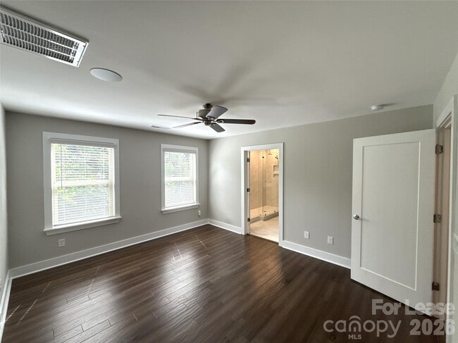 Building Photo - 17023 Soho Dr