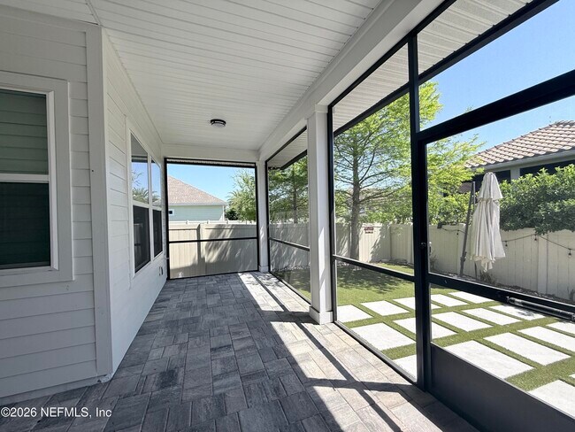 Building Photo - 161 Paradise Valley Dr