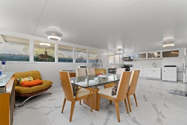 Building Photo - 14109 SW 55th St