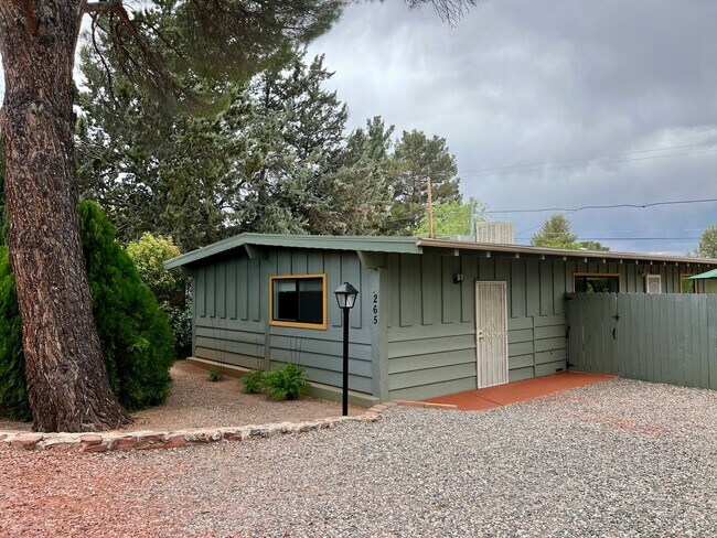Building Photo - Unfurnished Long-term rental, Procure Only