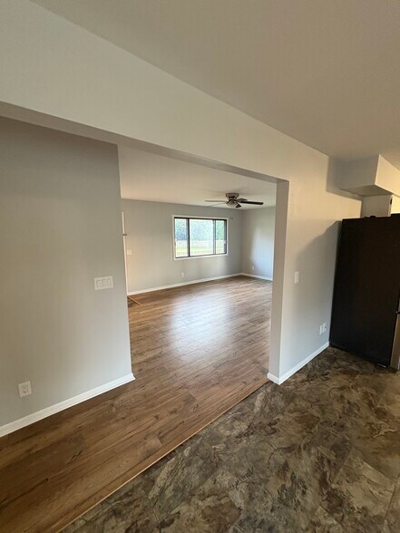 Building Photo - 6813 Enge Dr