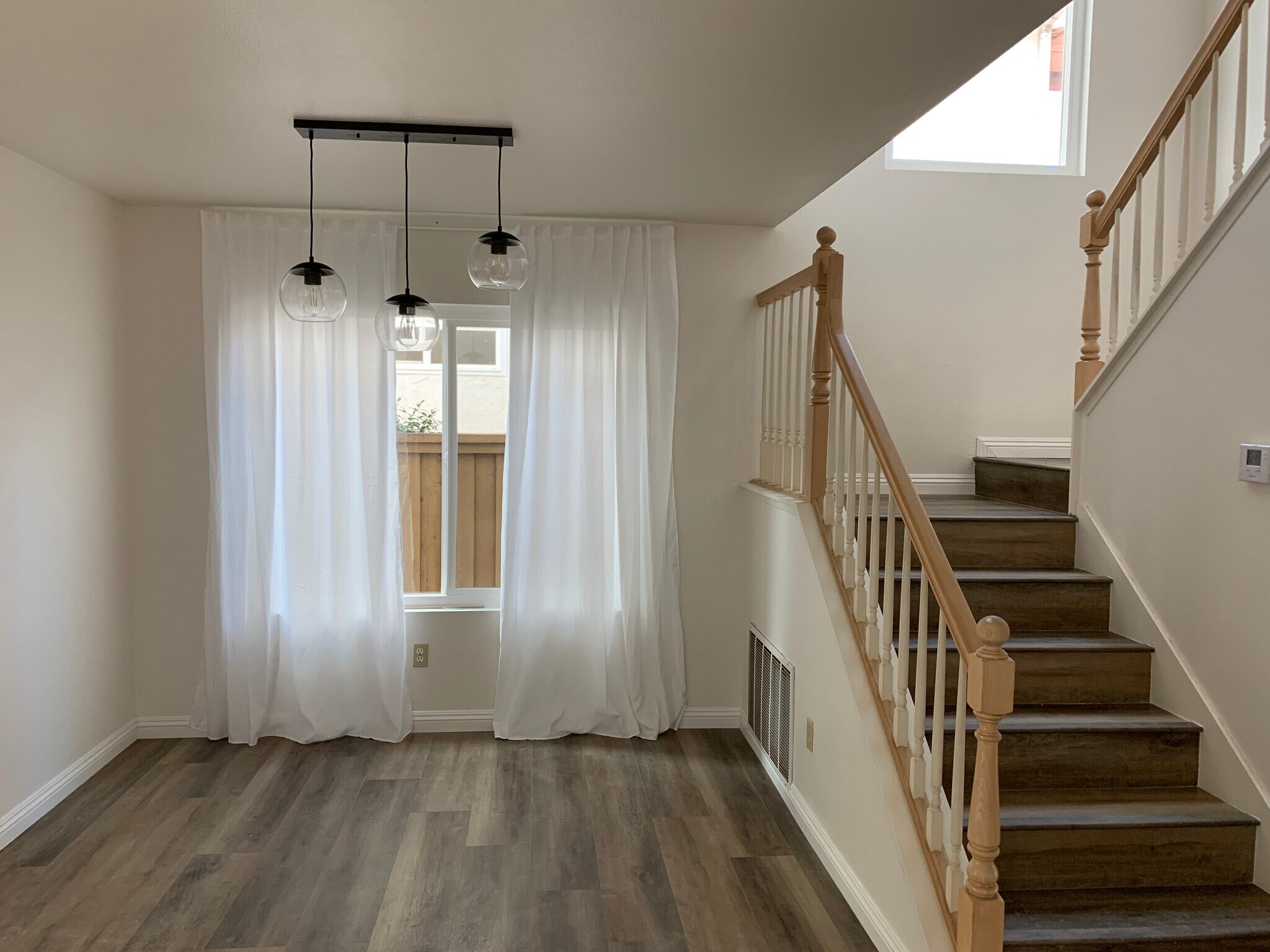 Dinning area - 10734 Chinon Cir