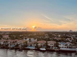 Building Photo - 1600 S Ocean Dr