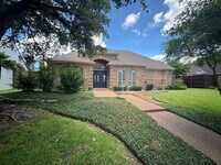 Building Photo - 4319 Briargrove Ln
