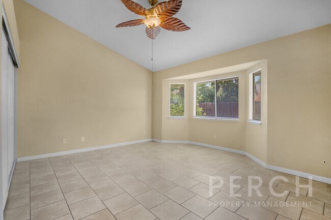Building Photo - 1285 Granite Dr