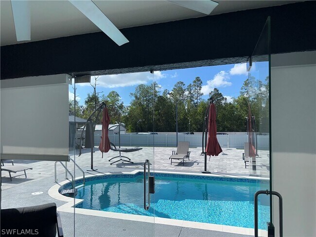 Building Photo - 3417 31st St W