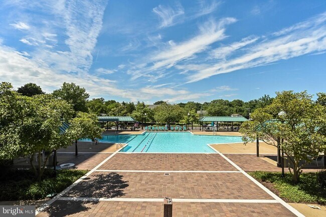 Building Photo - 5505 Seminary Rd