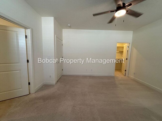 Building Photo - 1120 Dapple Dr