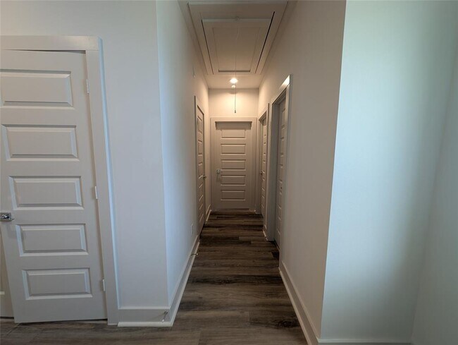 Building Photo - 4403 Abaco Ln