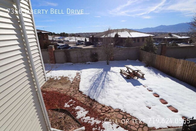 Building Photo - 7356 Liberty Bell Dr