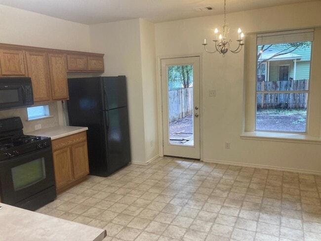 Building Photo - 2503 Keepsake Dr