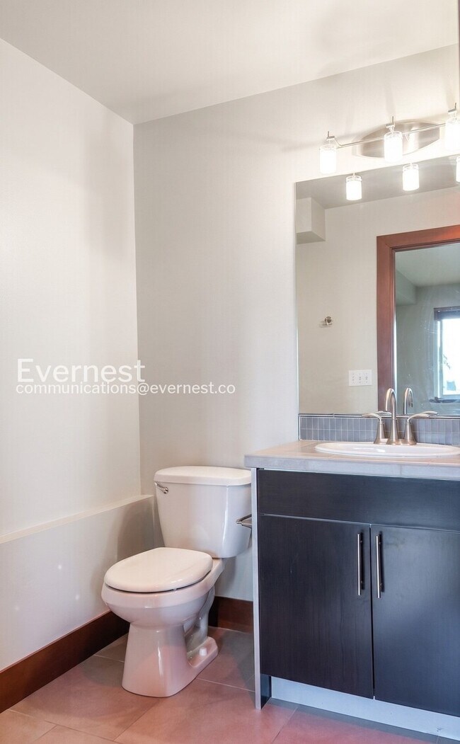Building Photo - PROMO: Get 50% Off the First Full Month’s Rent when you Move In by 8/15/2026!/3-Bed/2.5-Bath Mode...
