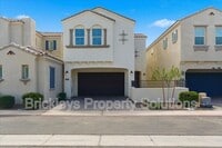 Building Photo - 265 E Balsam Dr