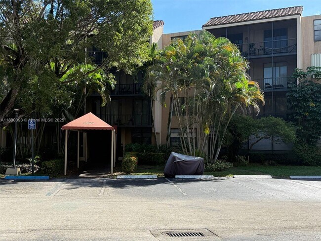 Primary Photo - 3800 N Hills Dr