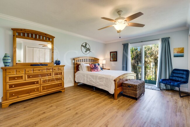 Building Photo - Furnished Coastal Living Condo