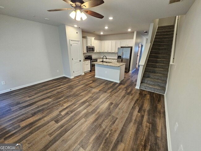 Building Photo - 3004 Bayrose Cir