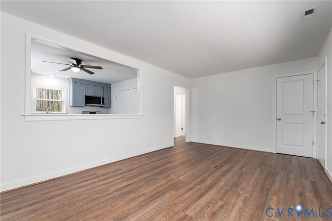 Building Photo - 2556 Dogtown Rd