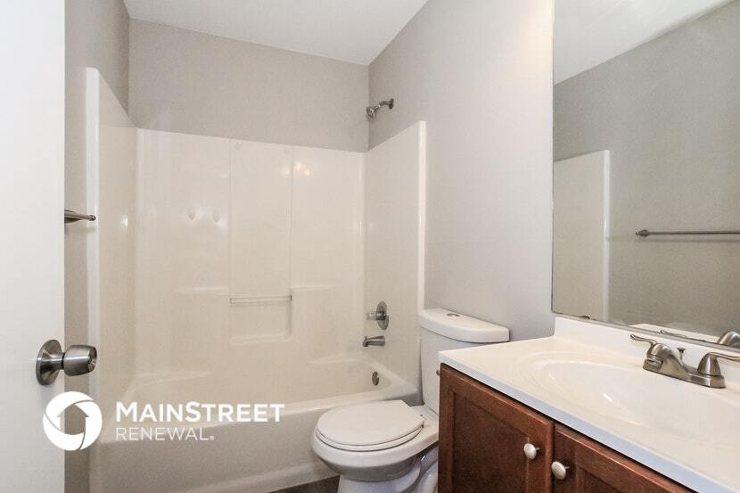 Building Photo - 20112 12th Ave E