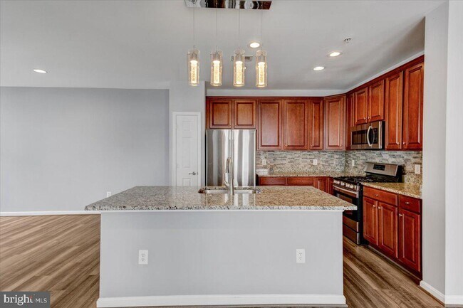 Building Photo - 11575 Cavalier Landing Ct