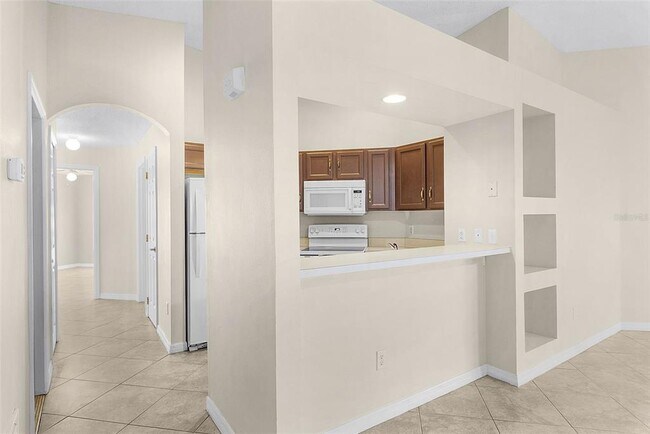 Building Photo - 2299 Santa Lucia St