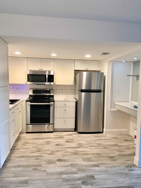 Building Photo - 2888 Wonderwood Ln