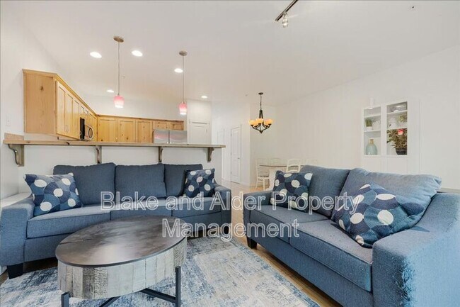 Building Photo - 445 SW 149th Terrace