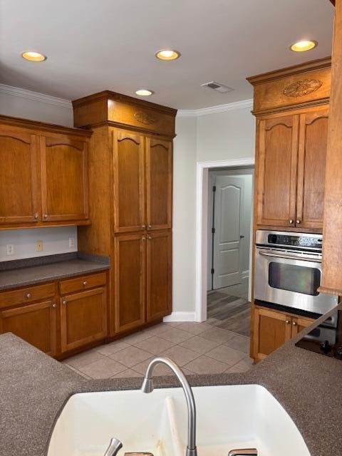 Building Photo - 1825 Beachforest Way