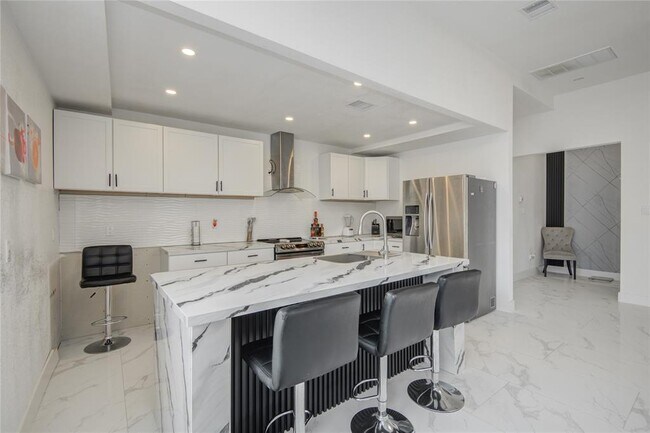 Building Photo - 582 Rd 5707
