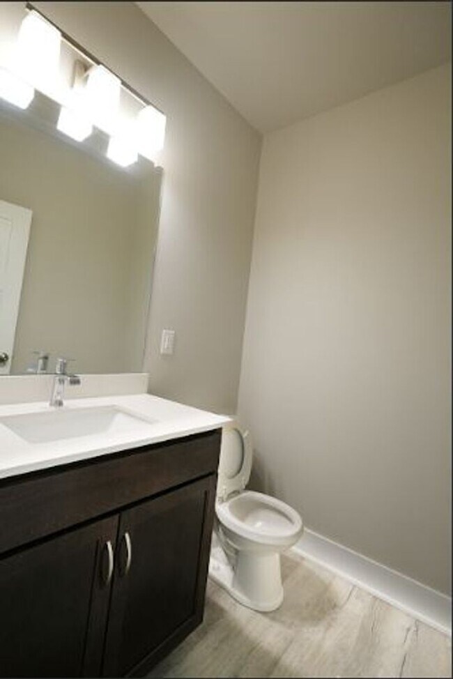 Building Photo - Modern 3-Bedroom Ranch in Grimes – Availab...
