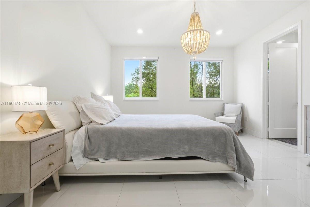 Building Photo - 6611 NW 102nd Path