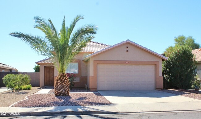 Primary Photo - 13661 W Ocotillo Ln