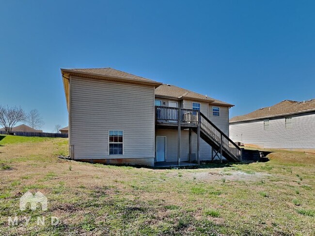 Building Photo - 1212 S Erika Ave