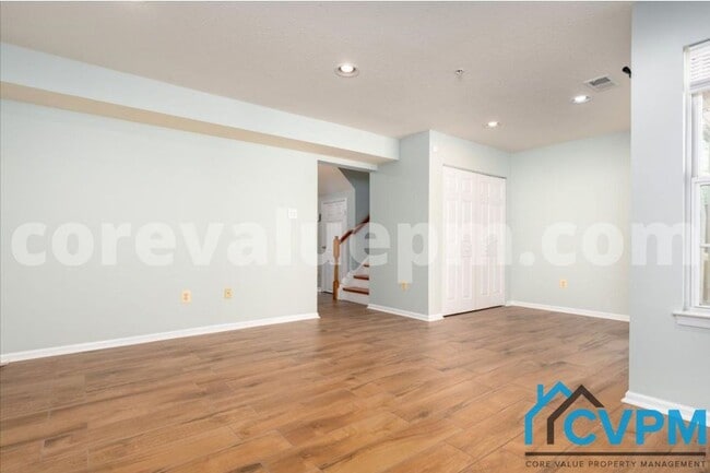 Building Photo - 2336 Turnbridge Ct