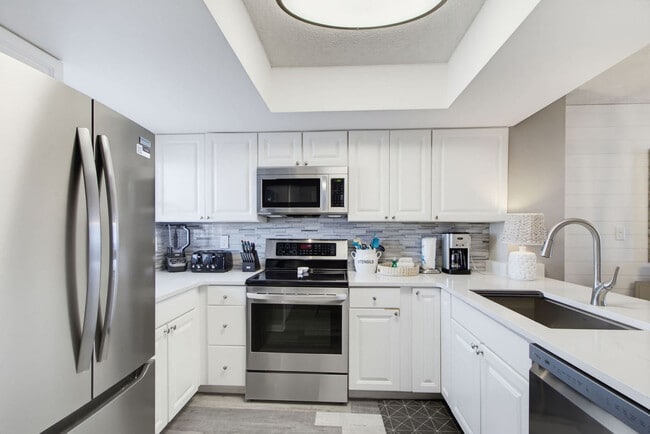 Building Photo - 25300 AL-182