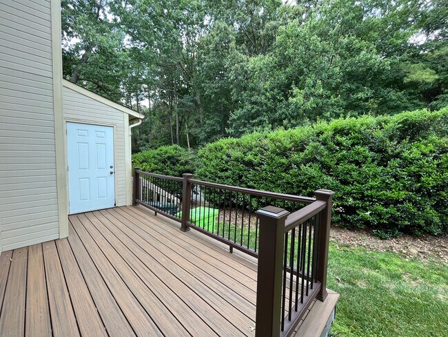 Building Photo - 7406 Ashbury Ct