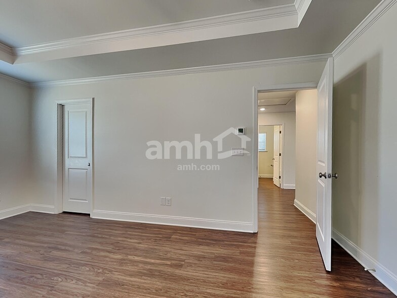 Building Photo - 1105 Bethany Dallas Dr