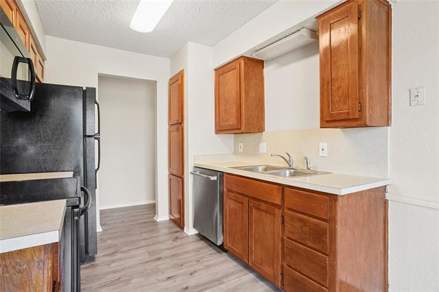 Building Photo - 417 Asbury Dr