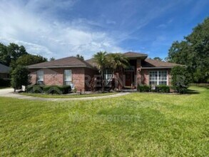 Building Photo - 1559 Lakeway Dr